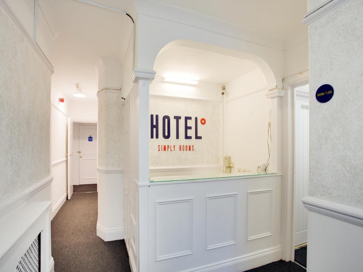 Oyo Brunel Hotel Ъксбридж Екстериор снимка